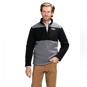 Men’s Vineyard Vines Black and Grey Block Stillwater‎ Sherpa 1/2 Zip Large